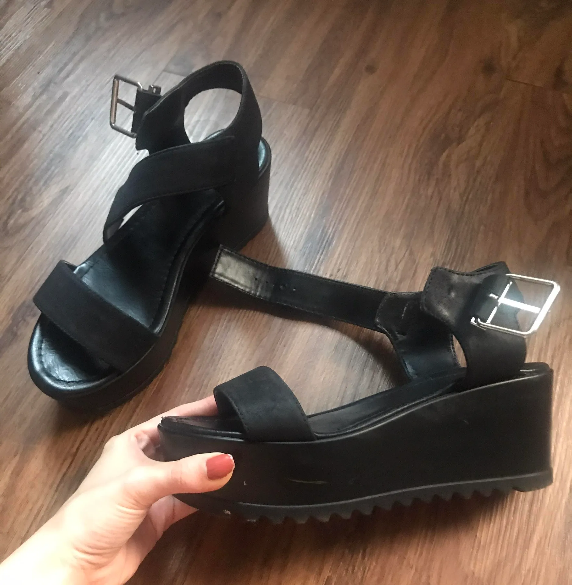 J. Adams Black Platform Sandals - Image 2