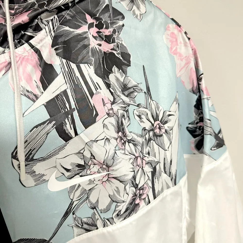 NEW Nike Hyper Windrunner Jacket - Image 7