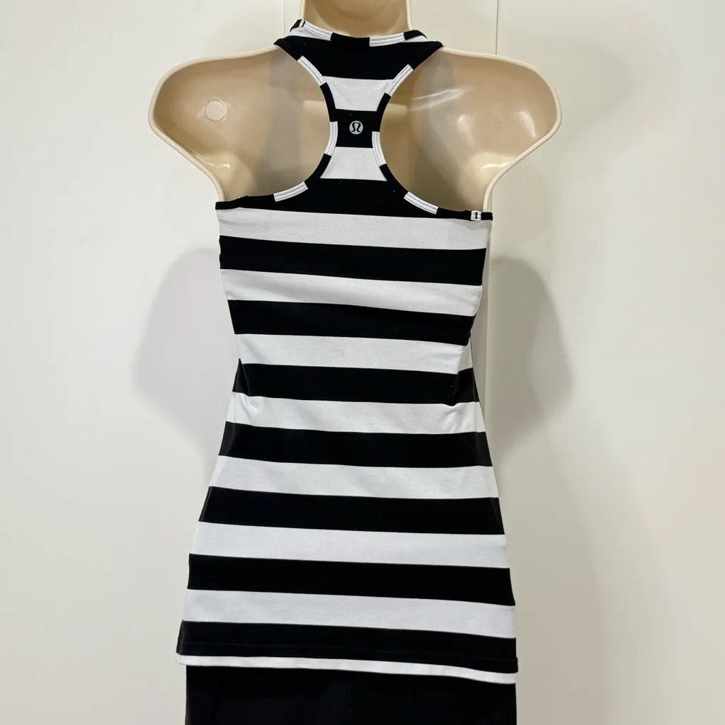 Lululemon Cool Racerback Tank Top Straightup Stripe Black White Size 6 Yoga - Image 7