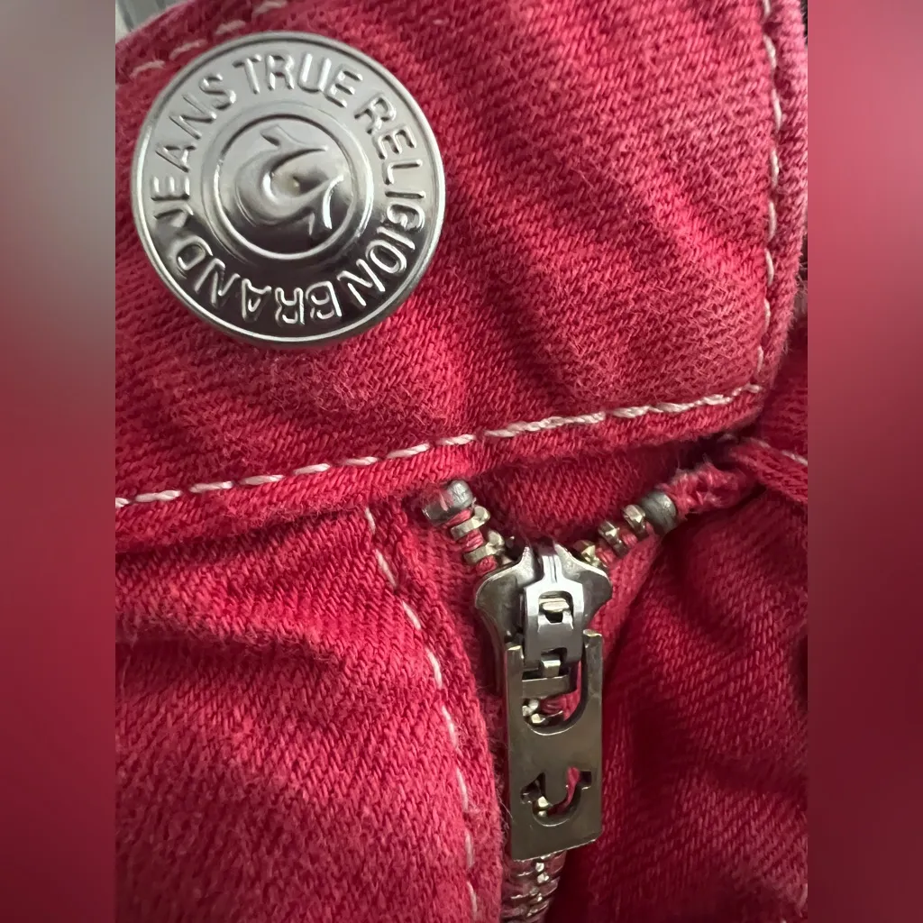 True Religion Red Denim Mid Cut Off Jeans Shorts Womens Y2K Retro 90s Made USA - Image 3