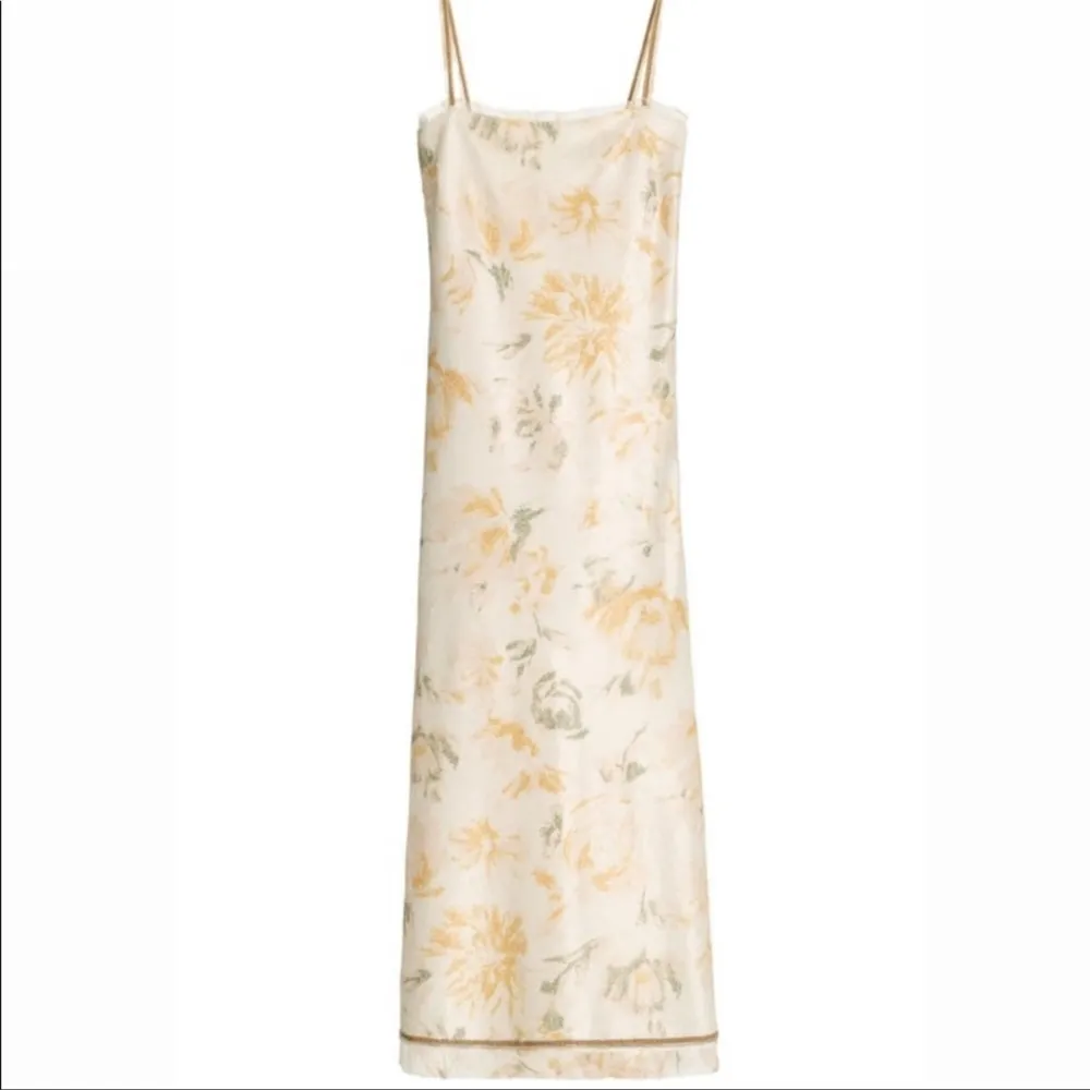 Zara Sequin Floral dress - Image 4