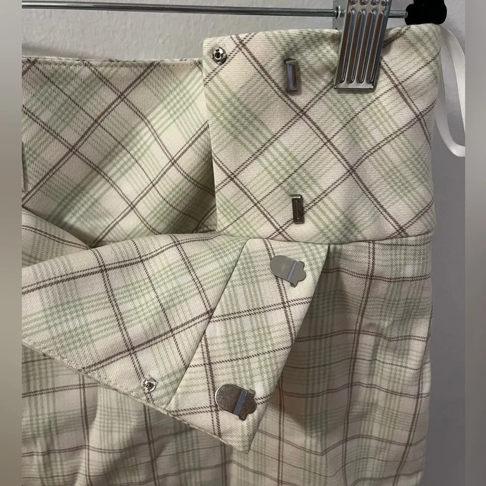 Aritzia Sunday best plaid skirt. NWT - Image 9