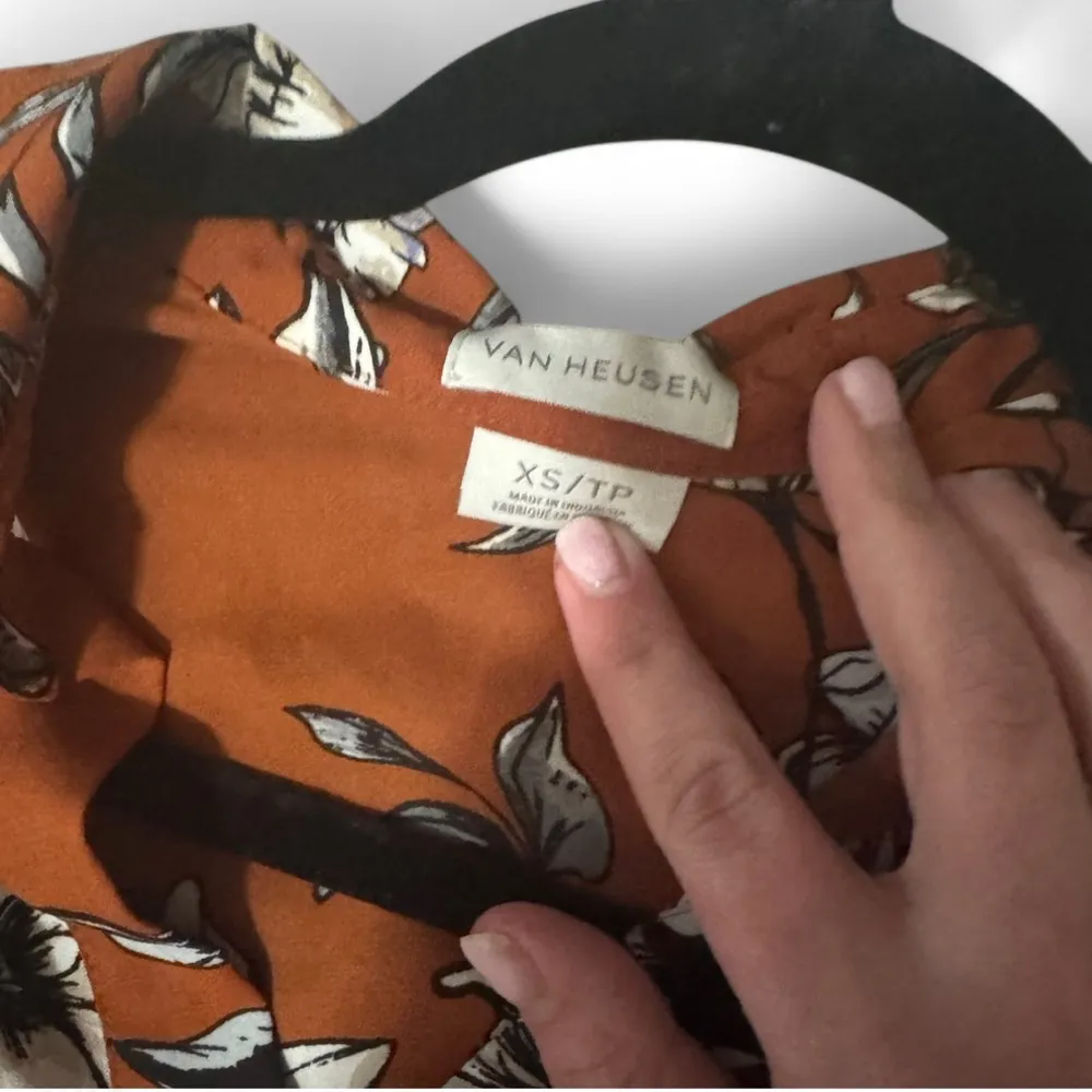 Van Heusen Brown Button Down 3/4 Sleeve Shirt - Image 2