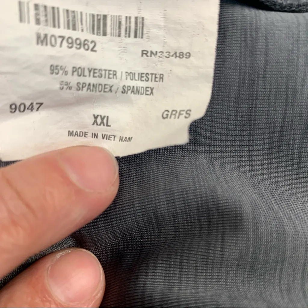 Urbane Performance Scrub Top. Size XXL - Image 7