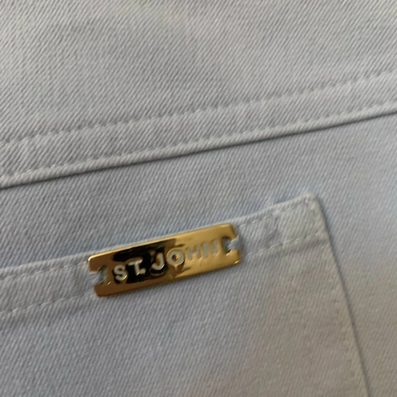 St. John Sport light blue crop denim pants size 8 - Image 6