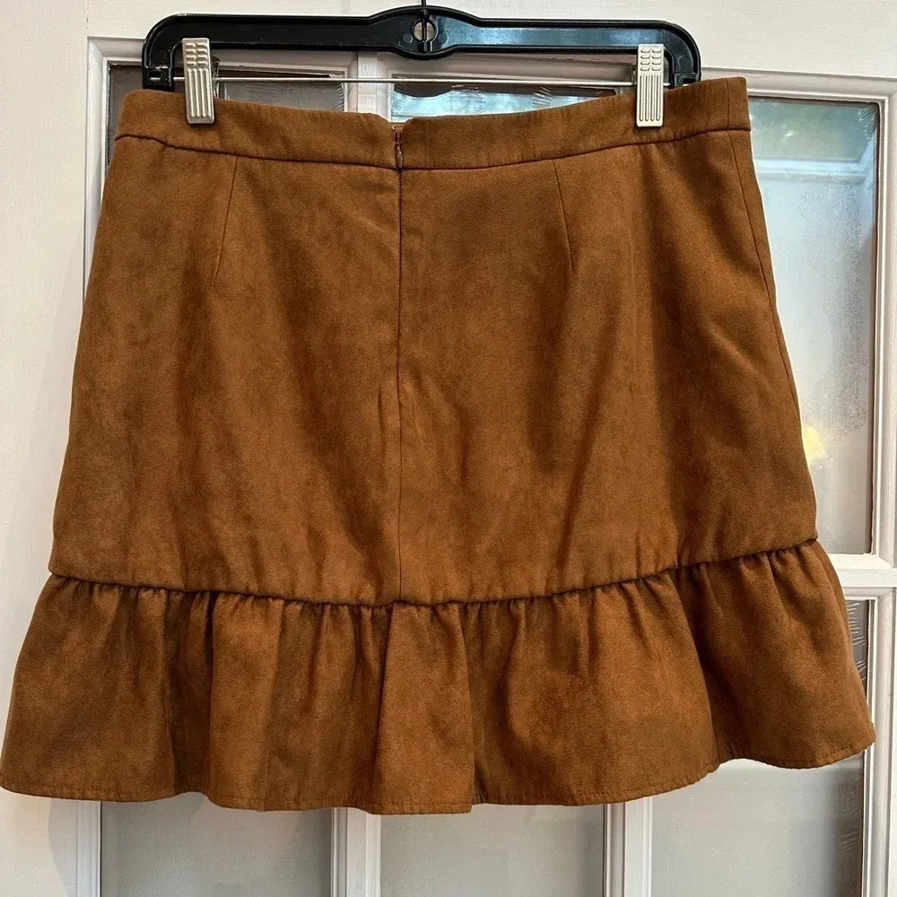 J. Crew Brown Faux Suede Ruffle Hem Mini Skirt Lined Women’s Size 8 Medium M - Image 3
