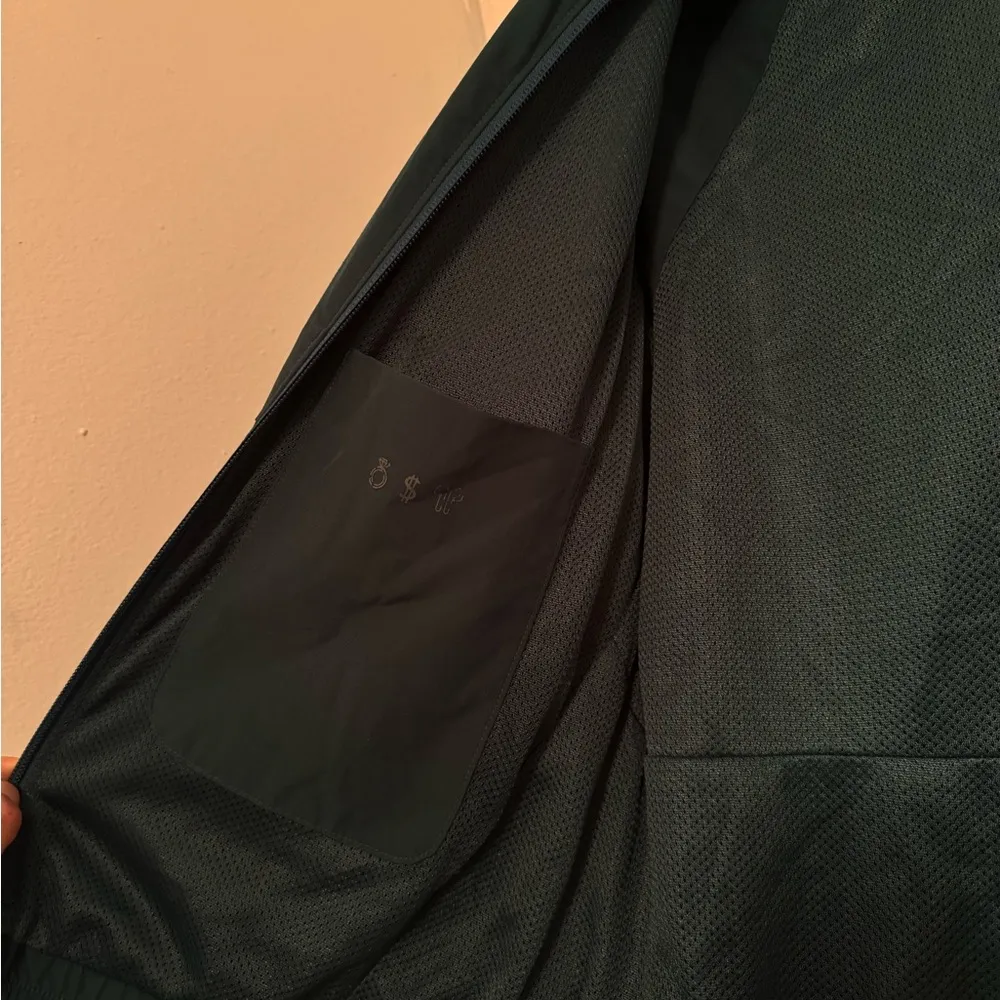 Figs Sydney Tech Jacket - Image 5