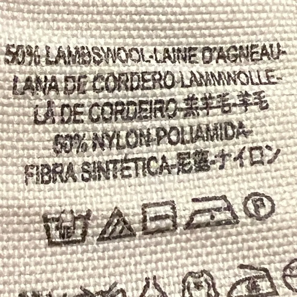 sleeveless knit turtle neck open back - Image 8