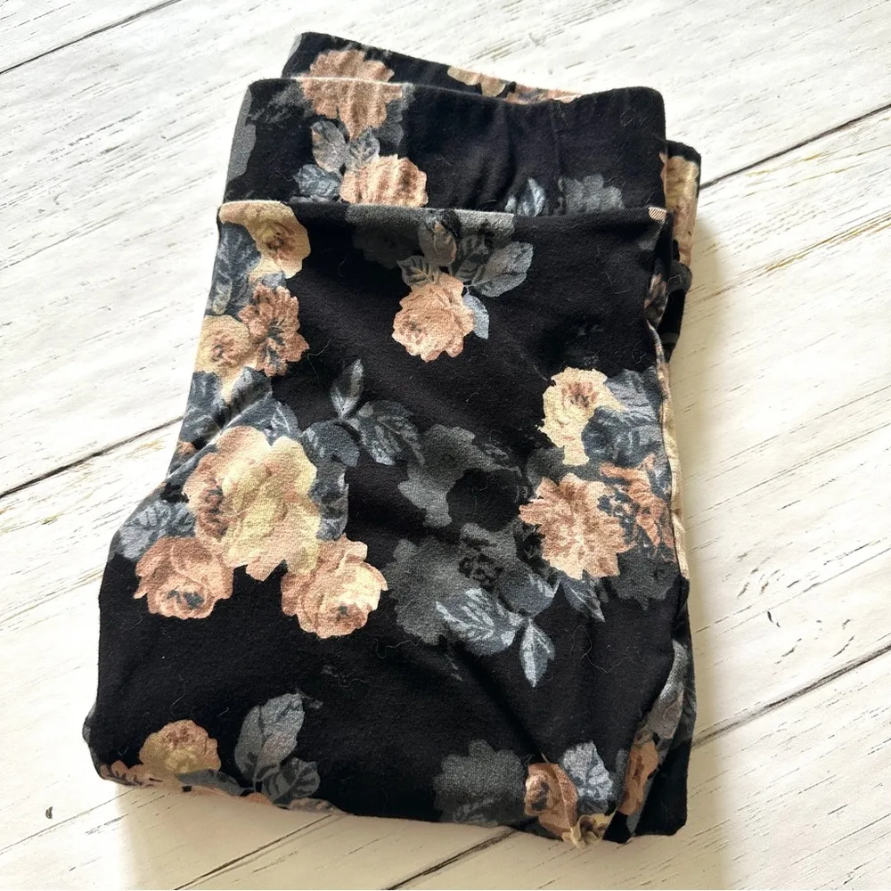 Torrid Black Floral Leggings 1 1X Stretchy Workout Cotton Spandex Ankle Length - Image 5