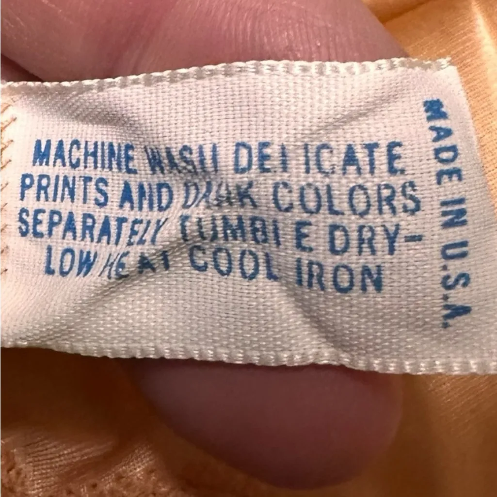 Vintage Vanity Fair Champagne Peach Trimmed Lace V-neck Camisole Size 36 - Image 7