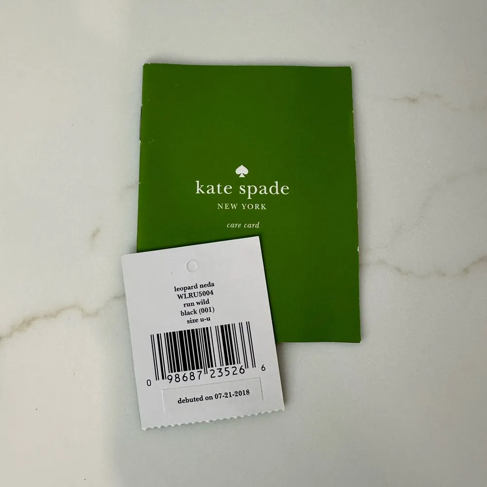 Run Wild Leopard Neda Wallet - Image 9