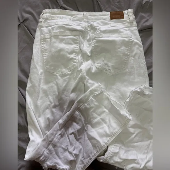 America Eagle distressed jeans - Image 2