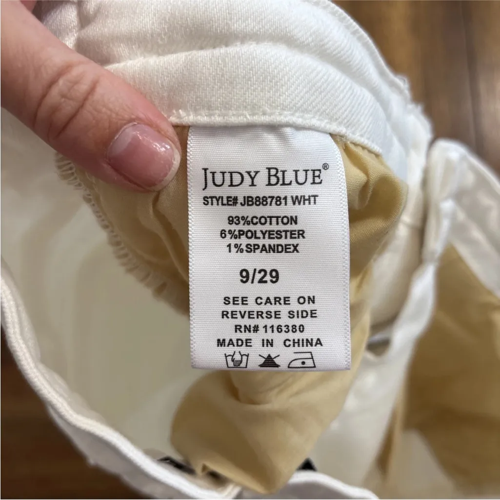 Judy Blue Braided Waistband Wide Leg Jeans White- Sz 9/29 - Image 8