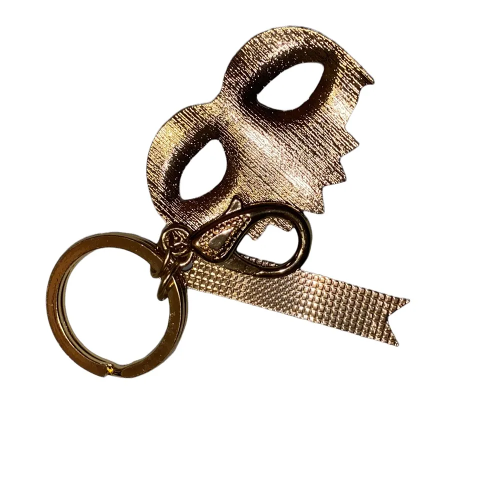 🎓 NWT Miche Mask Keychain - Image 2