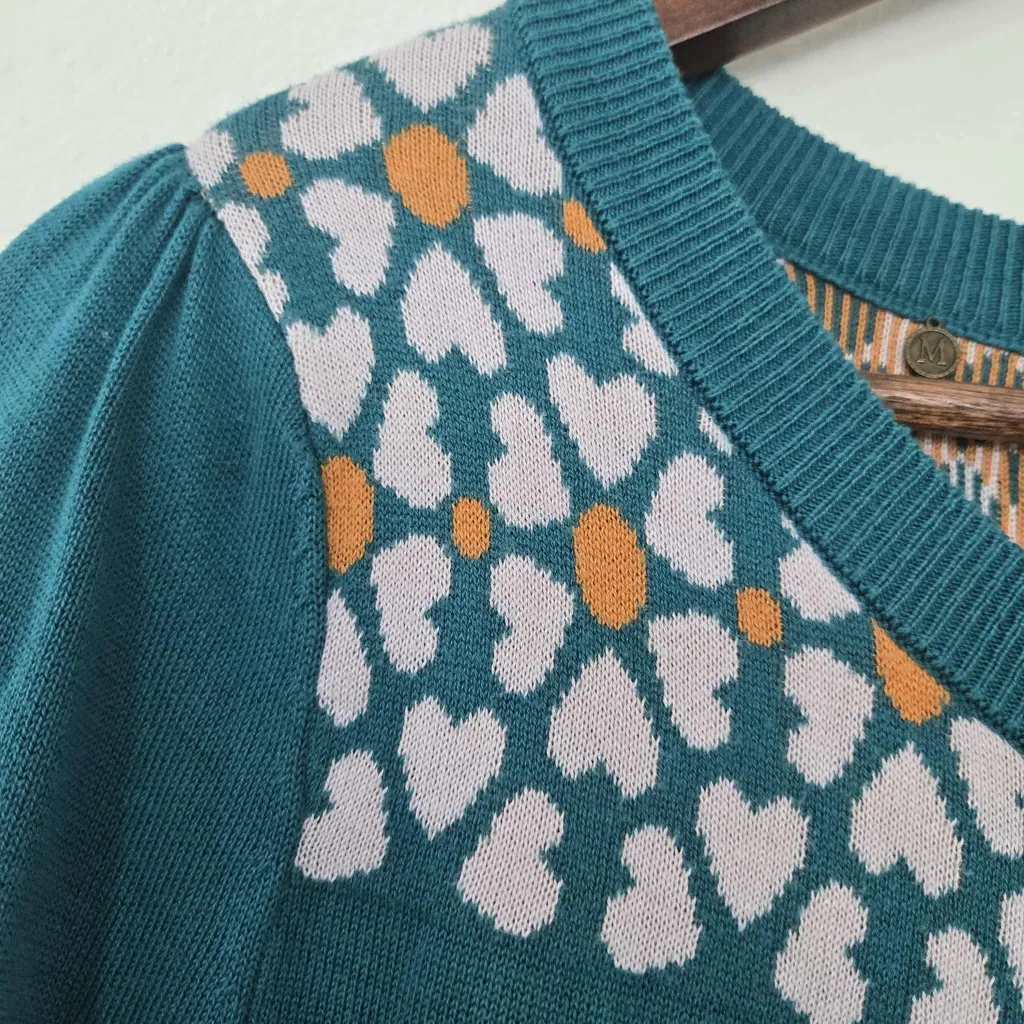 Medium MODCLOTH Intarsia Flower Yoke Cardigan size small - Image 5