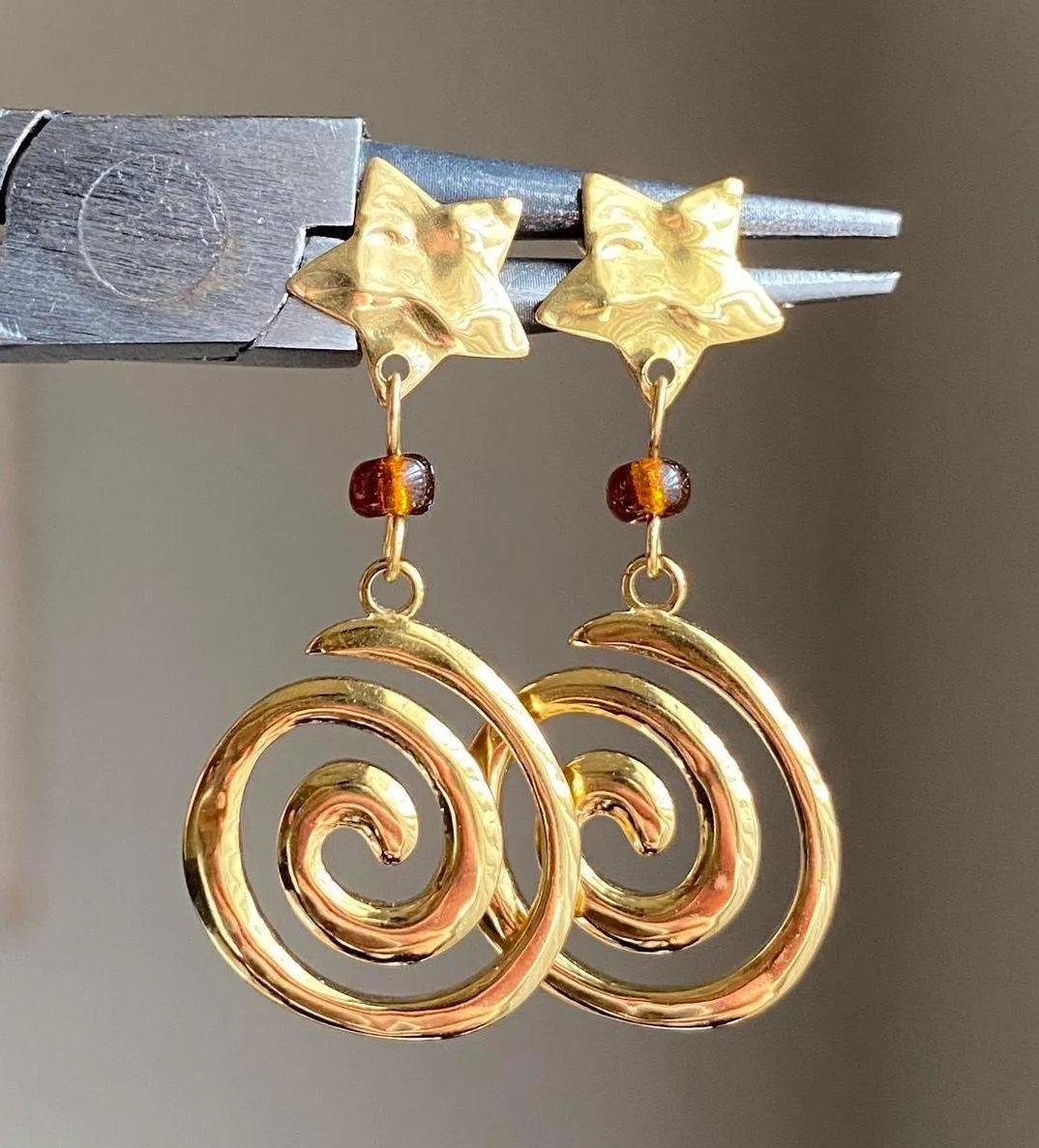 Handmade retro vintage boho funky grunge style fully stainless steel star & swirl dangle earrings☀️🌀 - Image 5