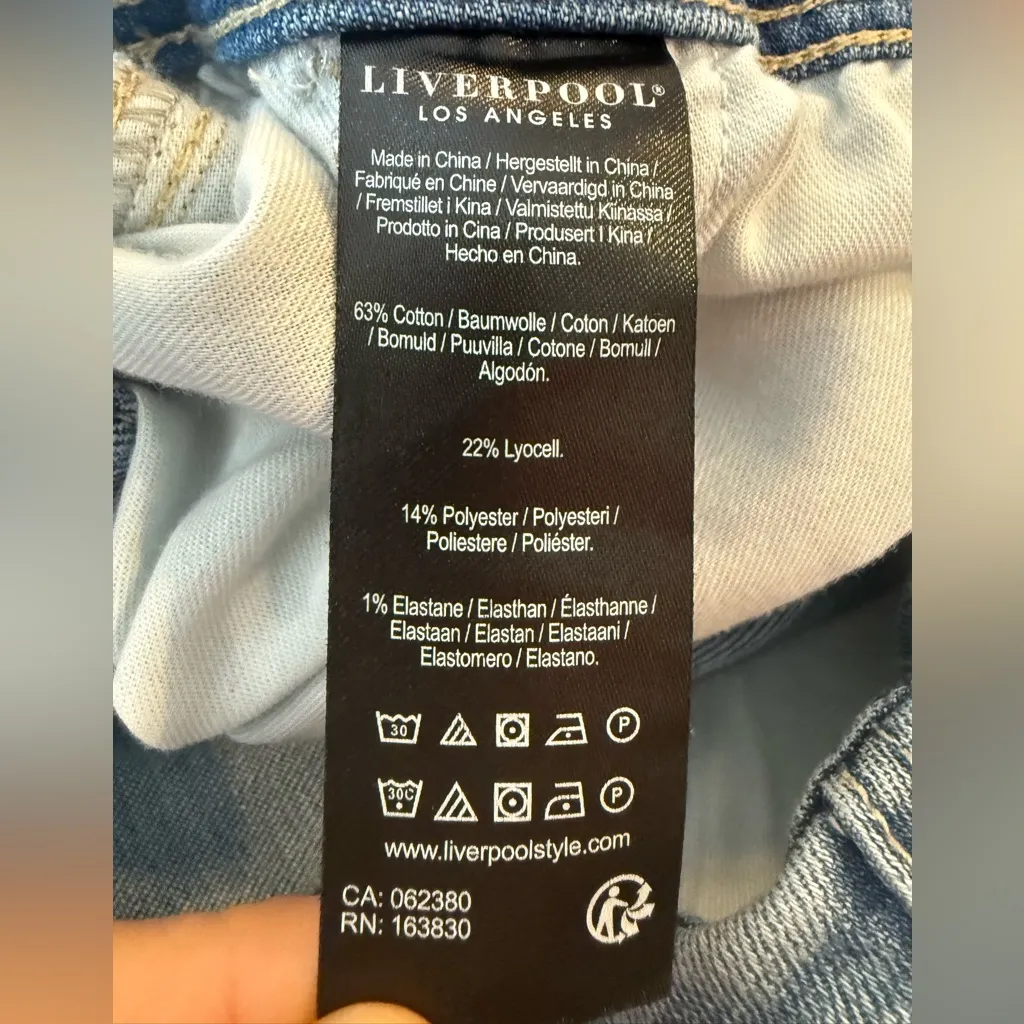 LIVERPOOL Rascal Park Canyon Pull-On Tie Front Denim Pants 8/29 - Image 6