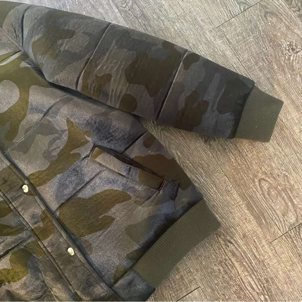 Members Only Coat Women Large Green Camouflaged Full Zip Snap Bomber Jacket - Image 4