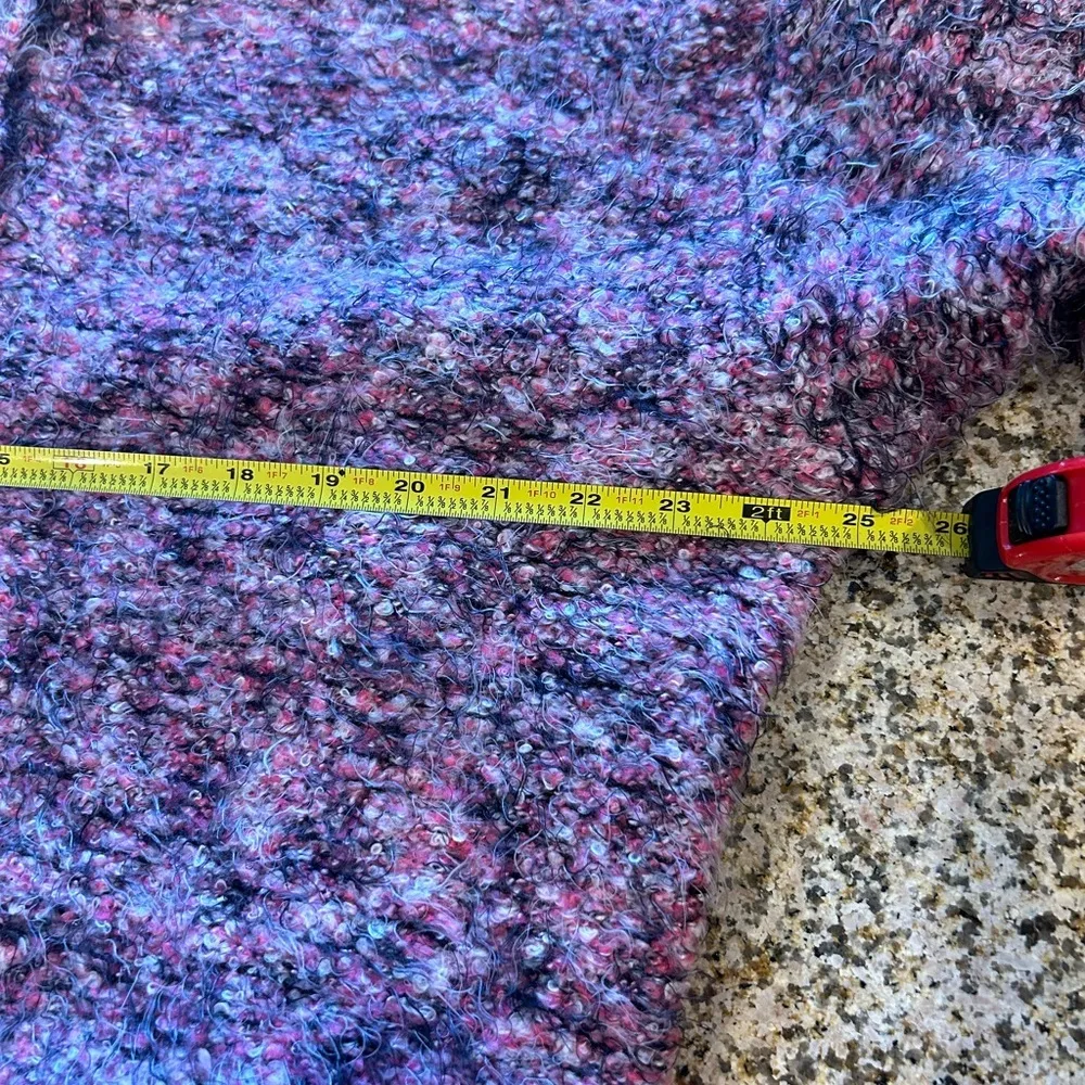 Stellar Knit Pullover Pink Sweater Medium - Image 12