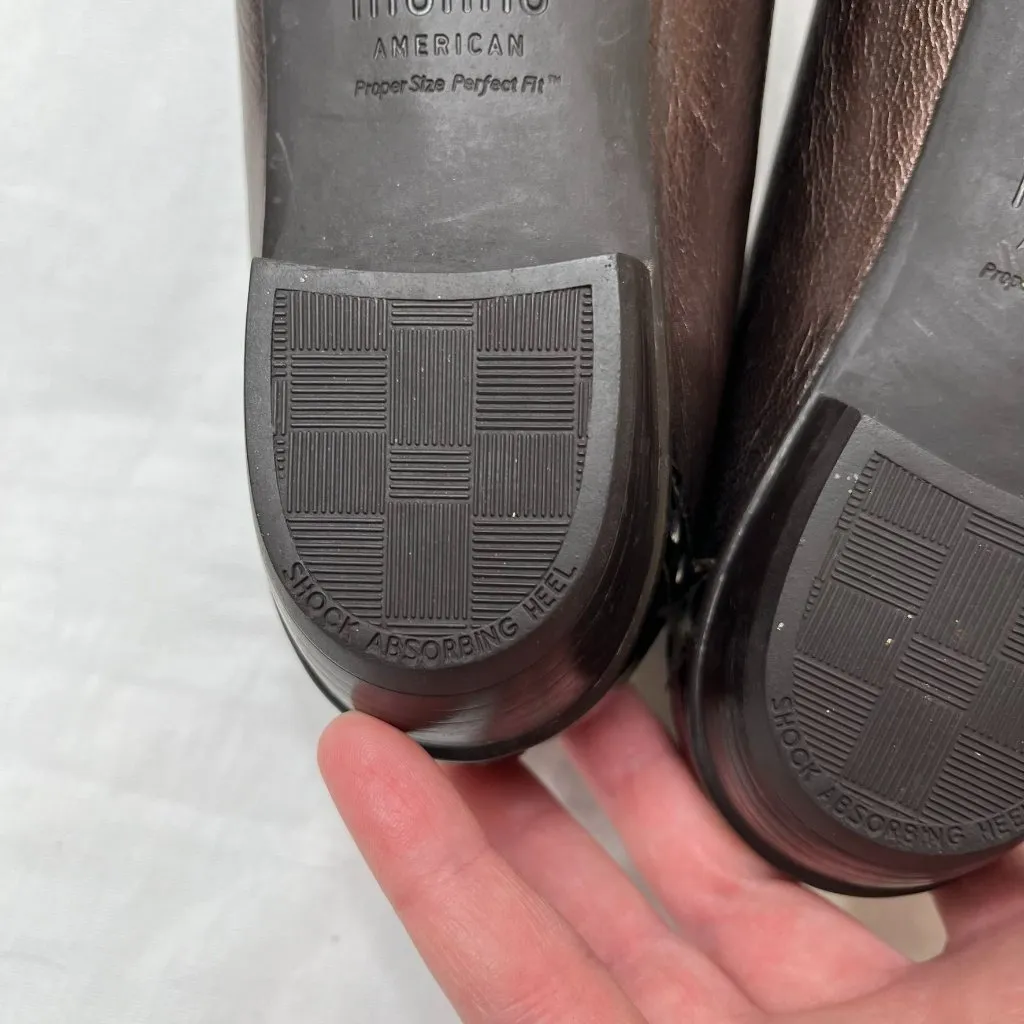 Munro American Womens 8 N Brown Patent Leather And Suede Fringe Buckle Loafer - Image 9