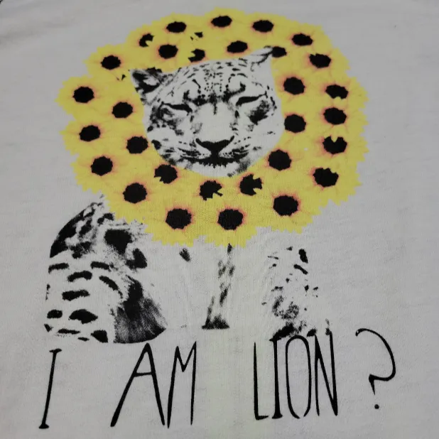 Capture By Hollywood Made Sweater Size Large Full Zip Hoodie Cheetah I Am Lion? Graphic Print  - Image 4