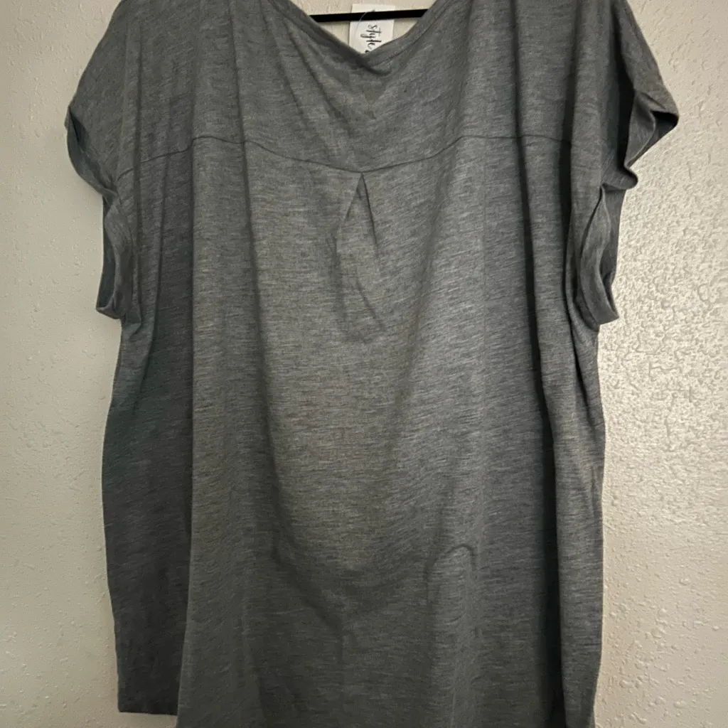 Style & Co. Gray Tee with Peace Sign and Floral Design - Image 2