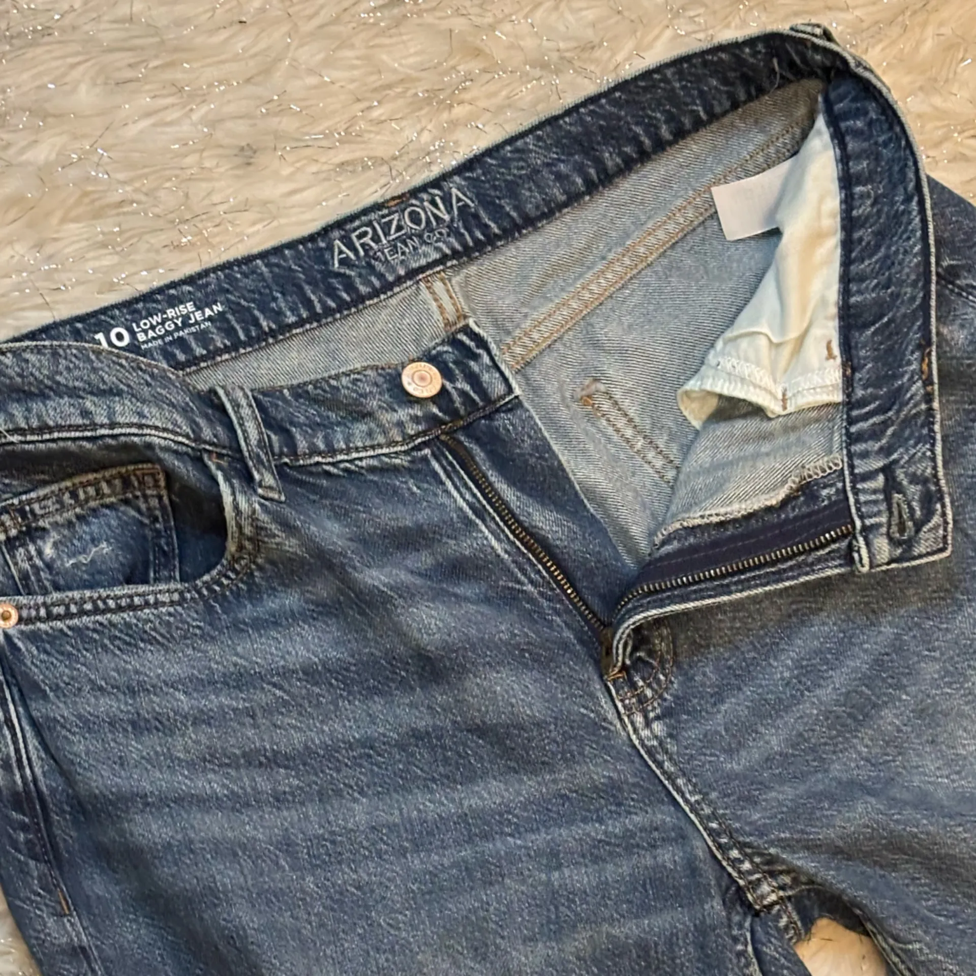 Arizona Jean Company Blue Women’s Low Rise Baggy Cargo Jeans Size 10 - Image 11