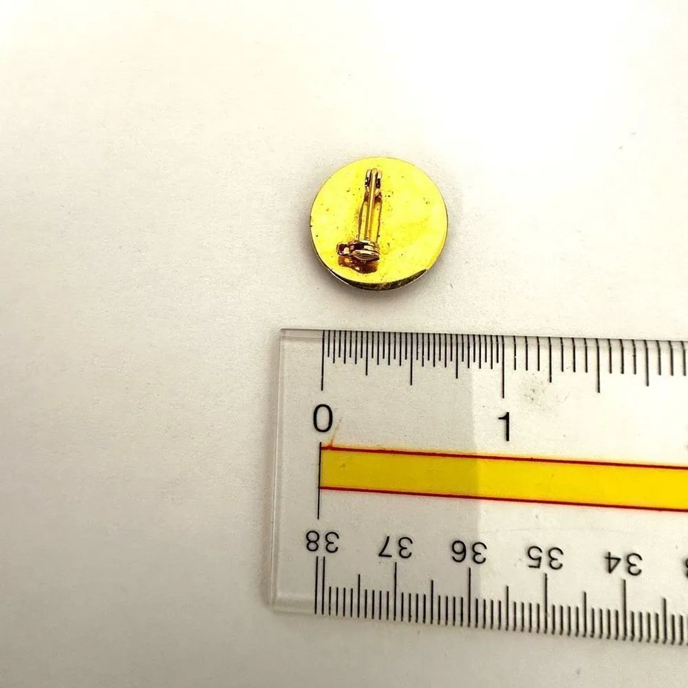 Green / brown yin Yang pin - Image 5