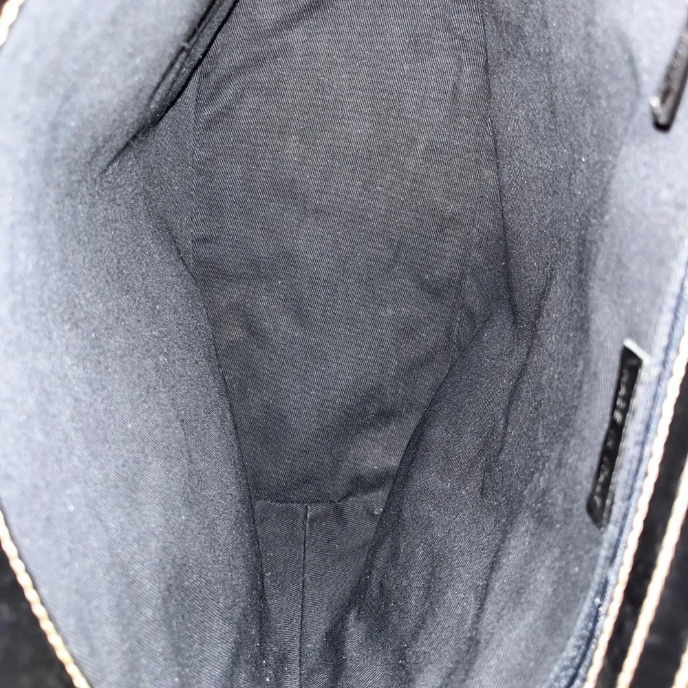 Kate Spade Vintage Y2K Black Leather Shoulder Bag Very Good Vintage Condition - Image 9