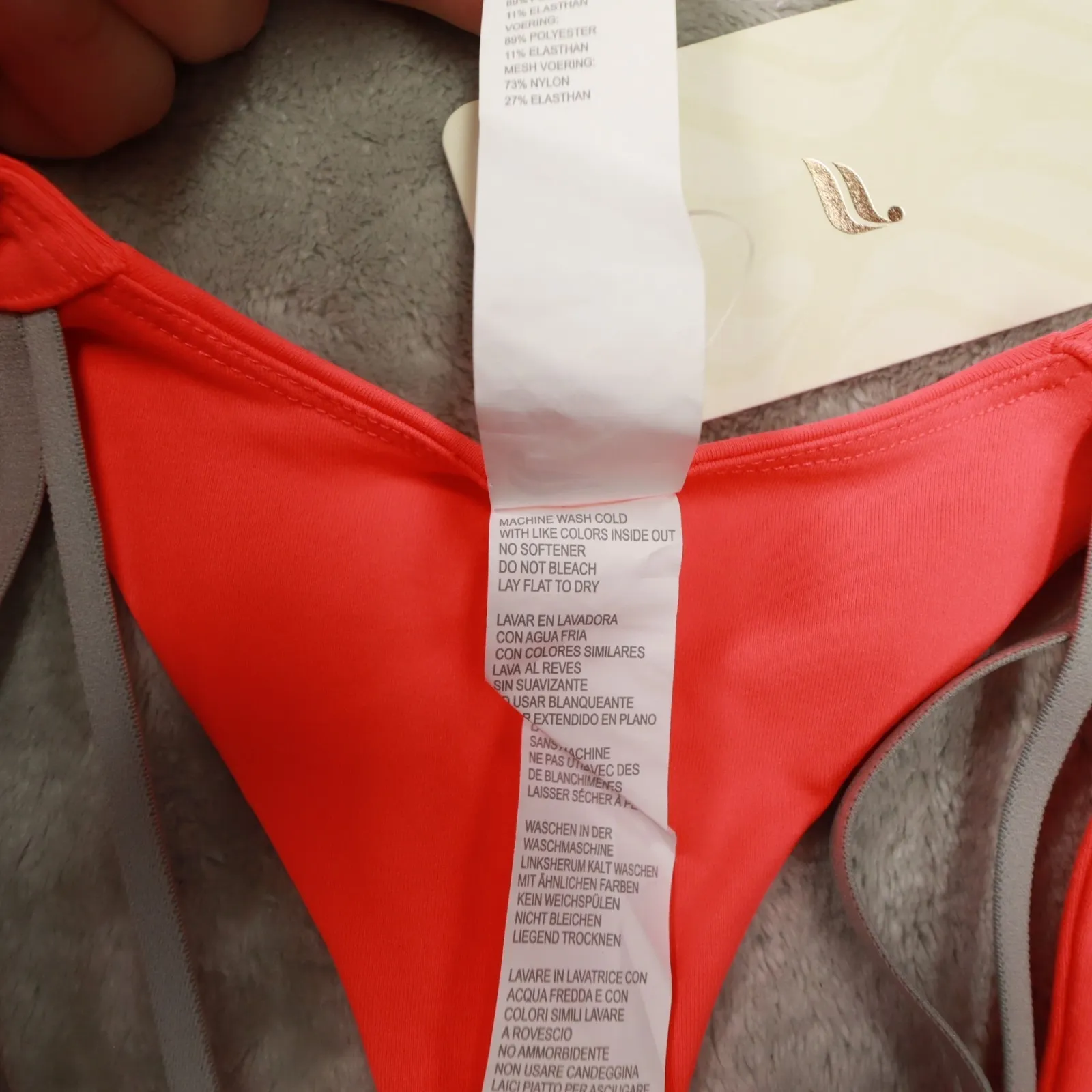 Fabletics Orange Kessler Medium Impact Sports Bra II size Medium NWT - Image 3