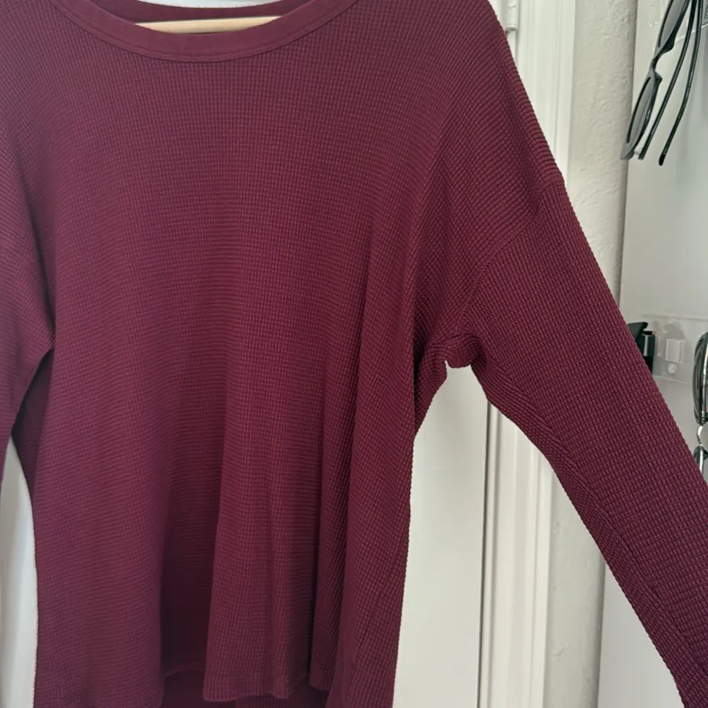 Faherty  waffle knit thermal long sleeve - Image 9