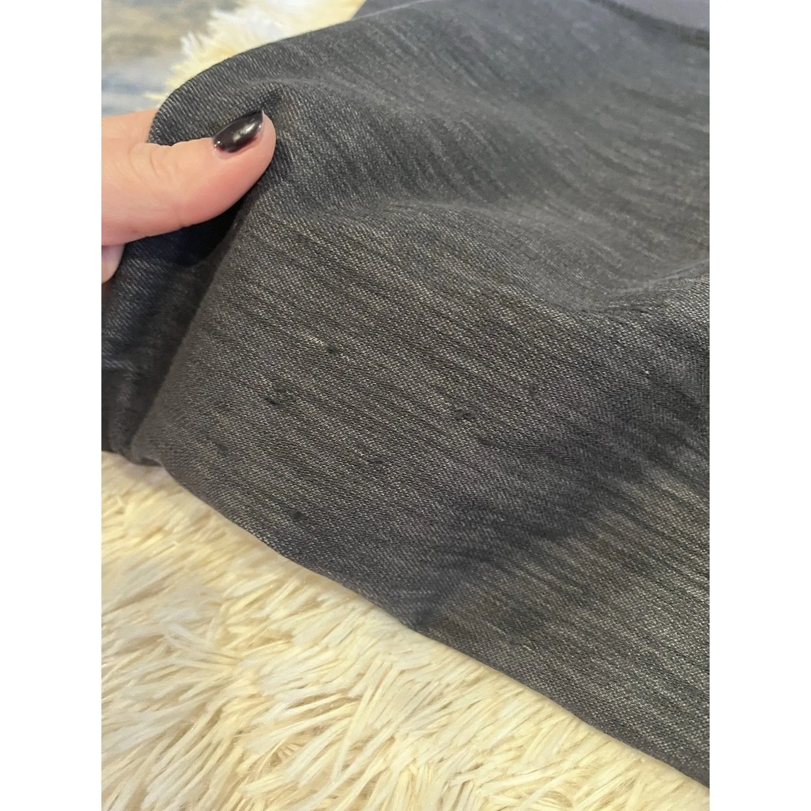 lululemon Leggings Heathered Gray Red Waistband Size 8 Inseam 27’’ - Image 2