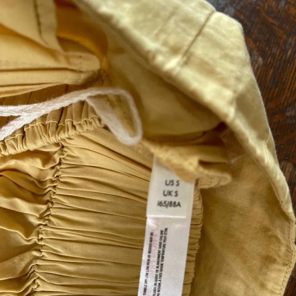 Free People butter Yellow Bubble Mini Skort SP - Image 6