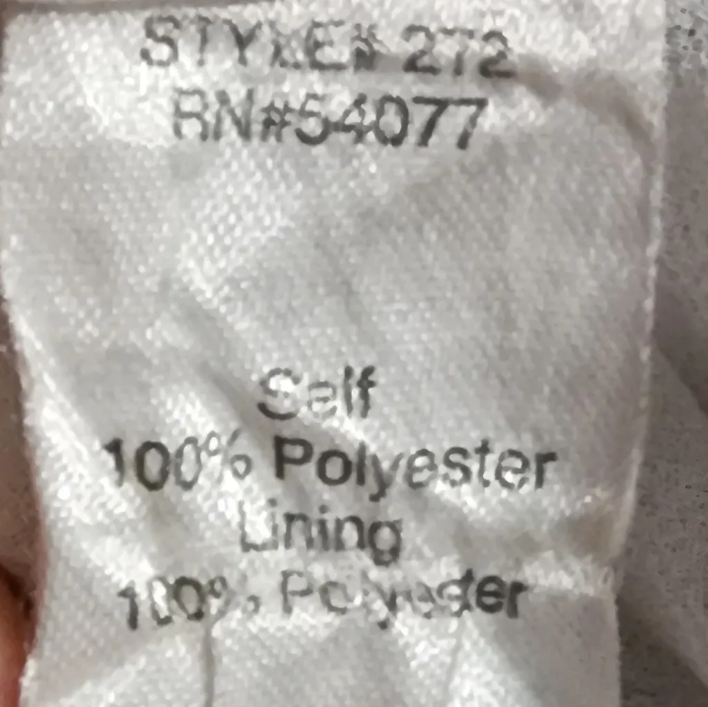 Cabi Sleeveless Blouse Size Medium - Image 5