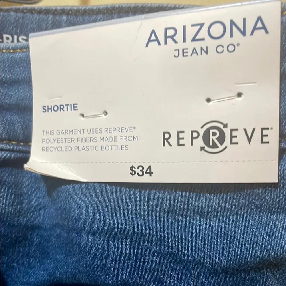 Womens New Arizona Jean Company Mid Rise Shortie Blue Denim Shorts - Image 2