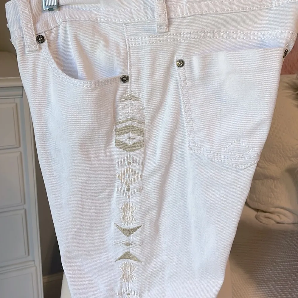 White Jeans Embroidered Southwestern Womens 5 6 Rue21 Retro Low Rise - Image 7
