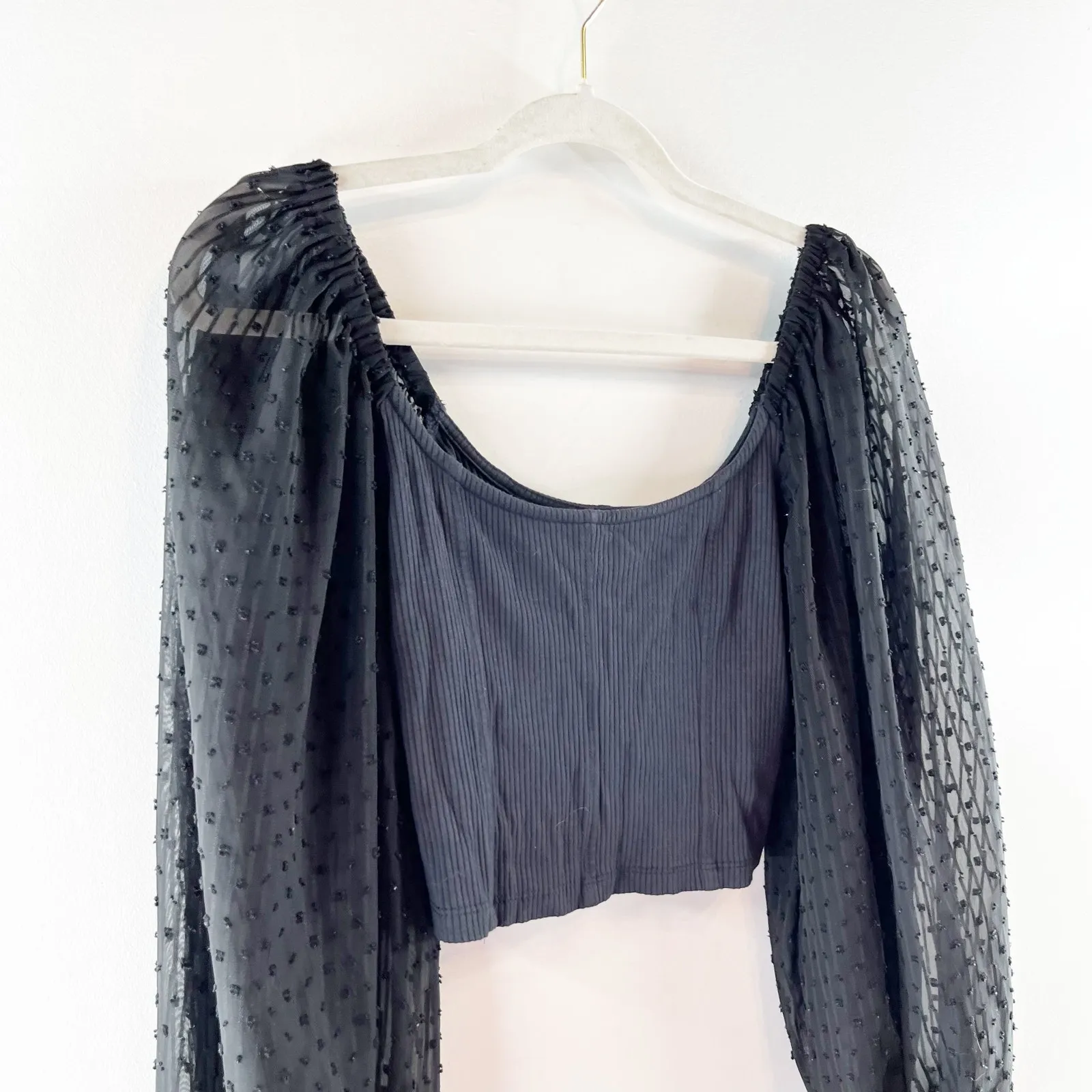 Urban Outfitters Cynthia Ribbed Square Neck Clip Dot Long Sleeve Crop Top Black - Image 4