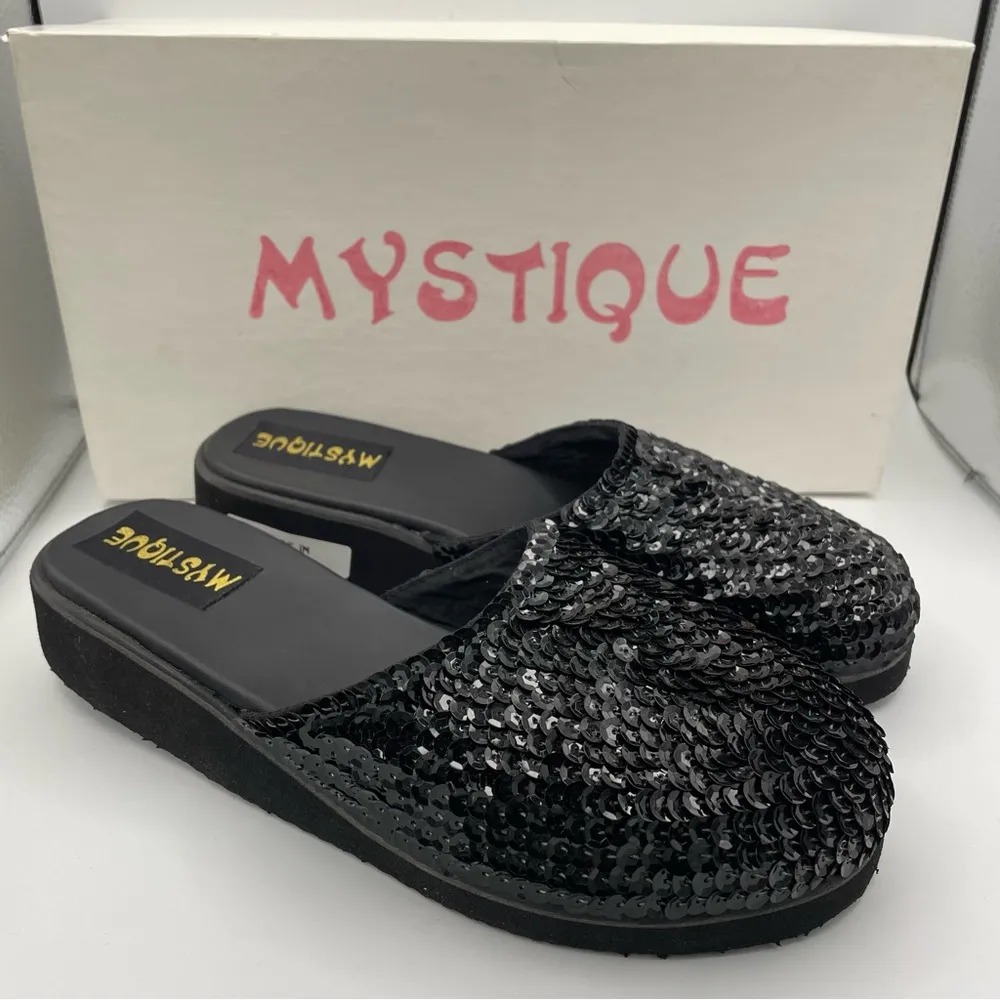 Mystique sequins slip-on black sandals Size 6 - Image 11