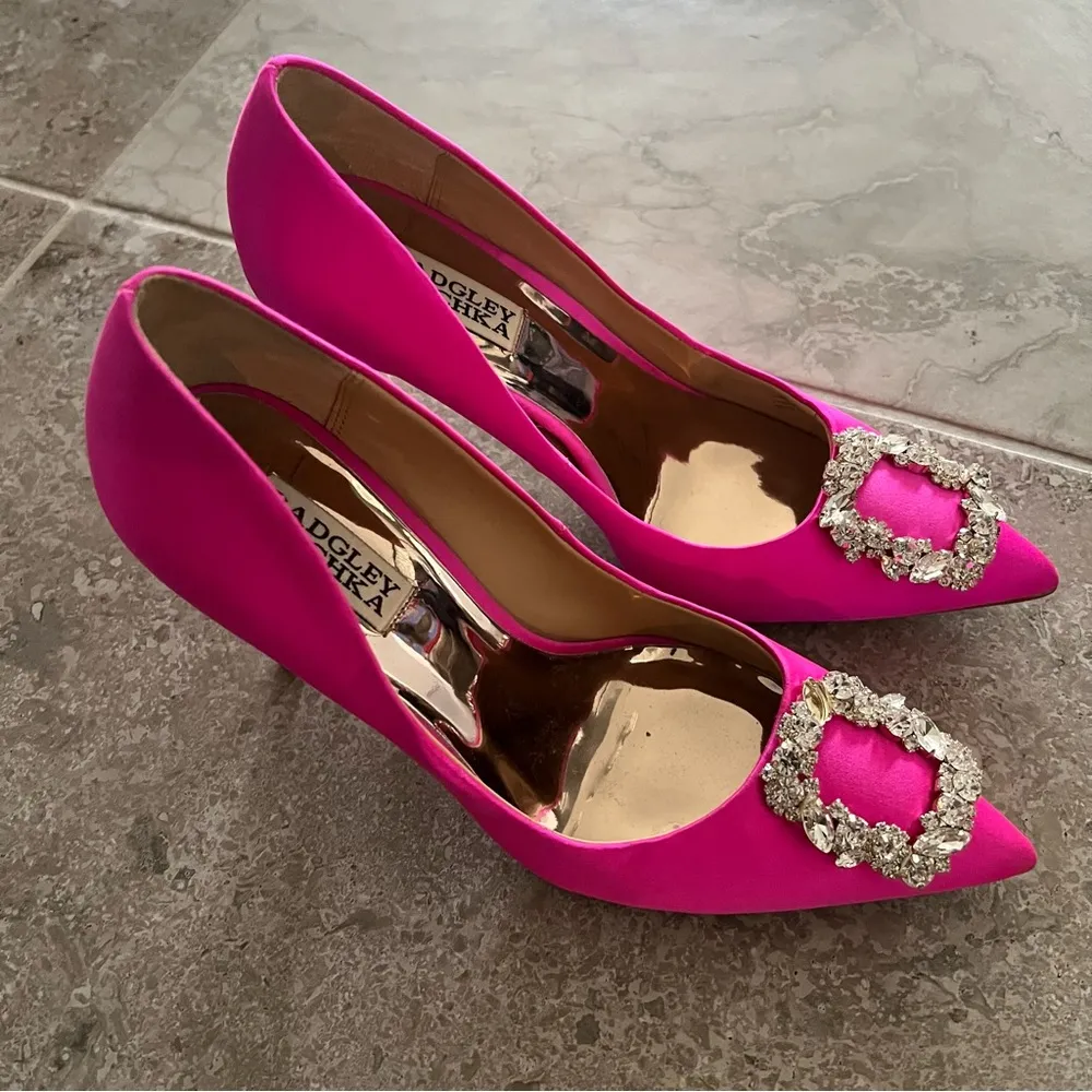 Badgley Mischka Cher Satin Brooch Embellished Pumps Pink, Size 7.5 New + DustBag - Image 8
