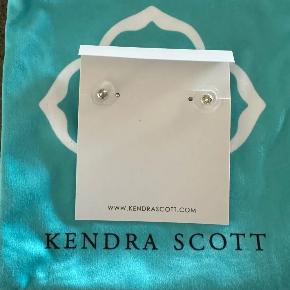 Kendra Scott Rhodium Druzy Studs NWOT - Image 2