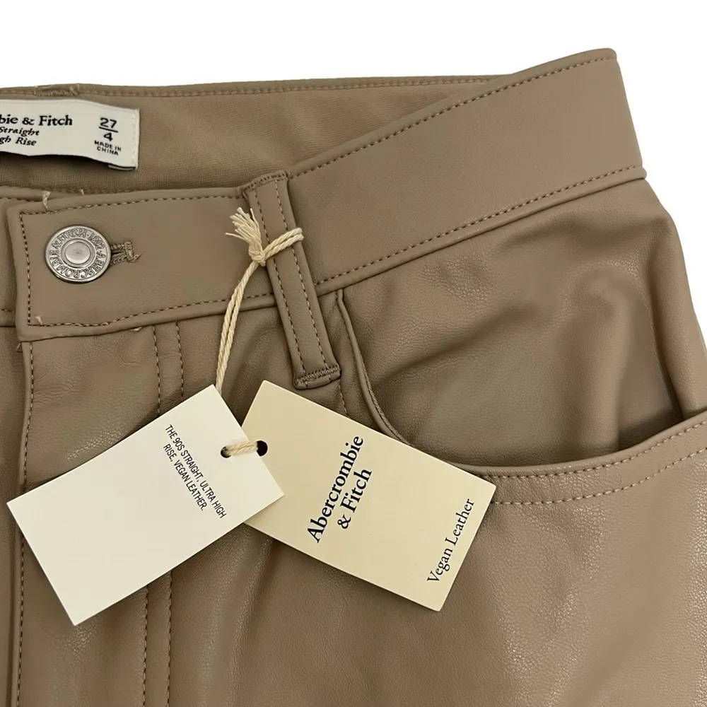 Abercrombie & Fitch The 90s Straight Ultra High Rise Faux Leather Pants Tan 27/4 - Image 9