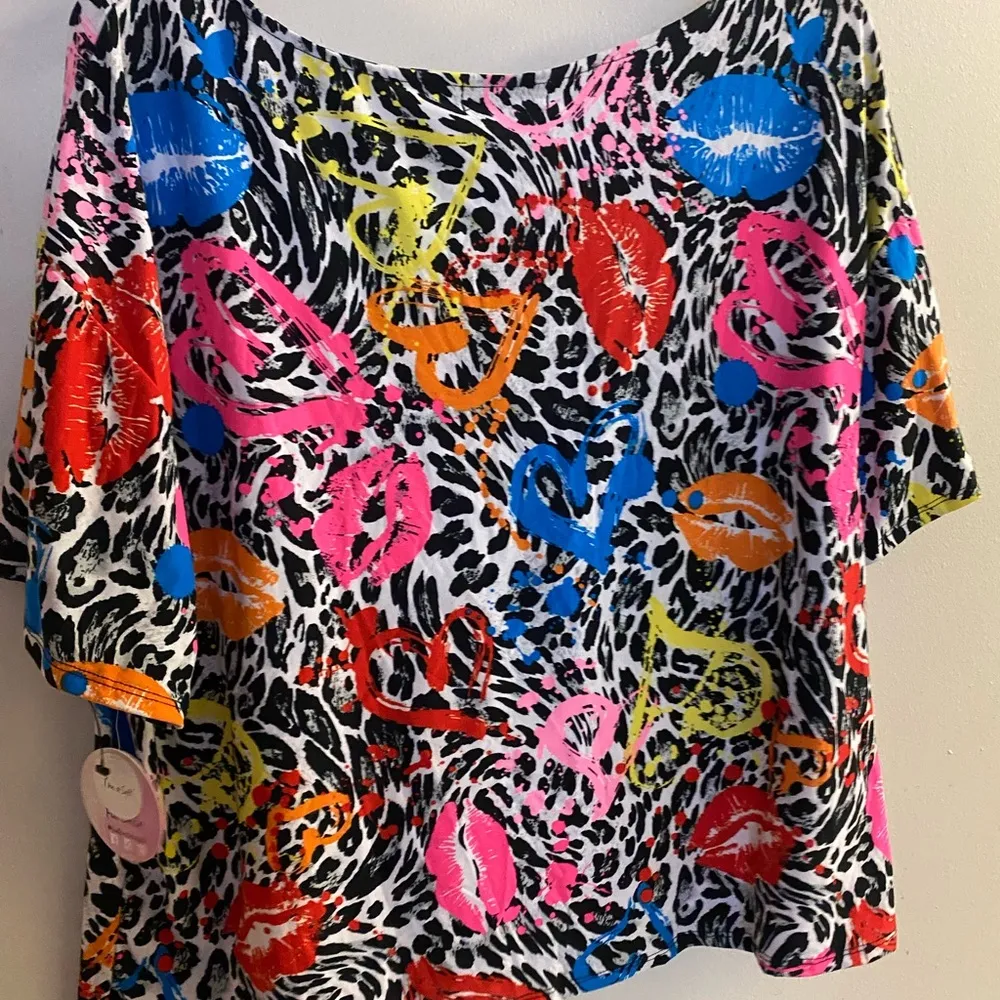 Full Circle Trends Women’s Blouse Shirt 1X XL Leopard Lips Print Bright Bust 44” - Image 6