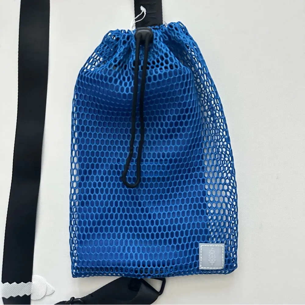 FP Movement Mini Mesh Sling Bag Blue - Image 5