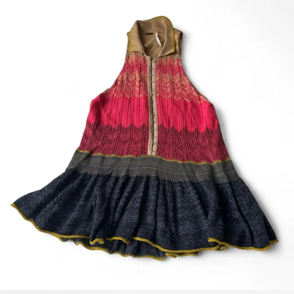 Women's Free People Sleeveless Peplum
Polo Knit Hi-Low Sweater Top. - Image 3