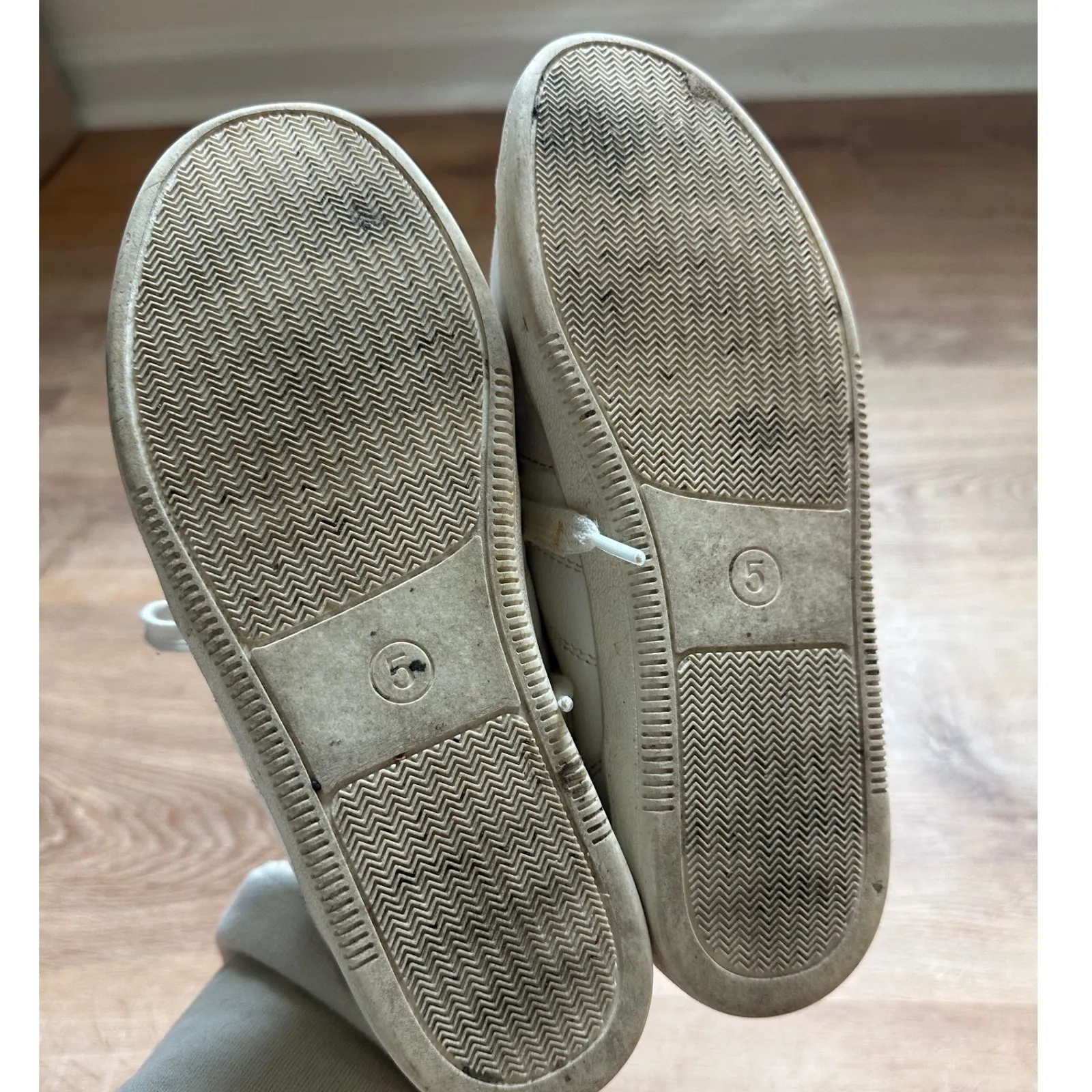 UNIVERSAL THREAD | Women's White Cream Casual Fashion Sneakers - Image 6