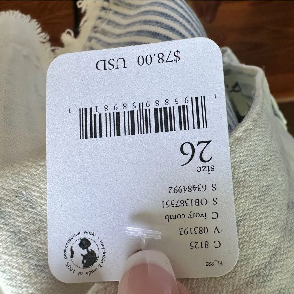 Free People Ivory Comb Distressed High Rise Cutoff Shorts 26 Acid Wash NWT - Image 13