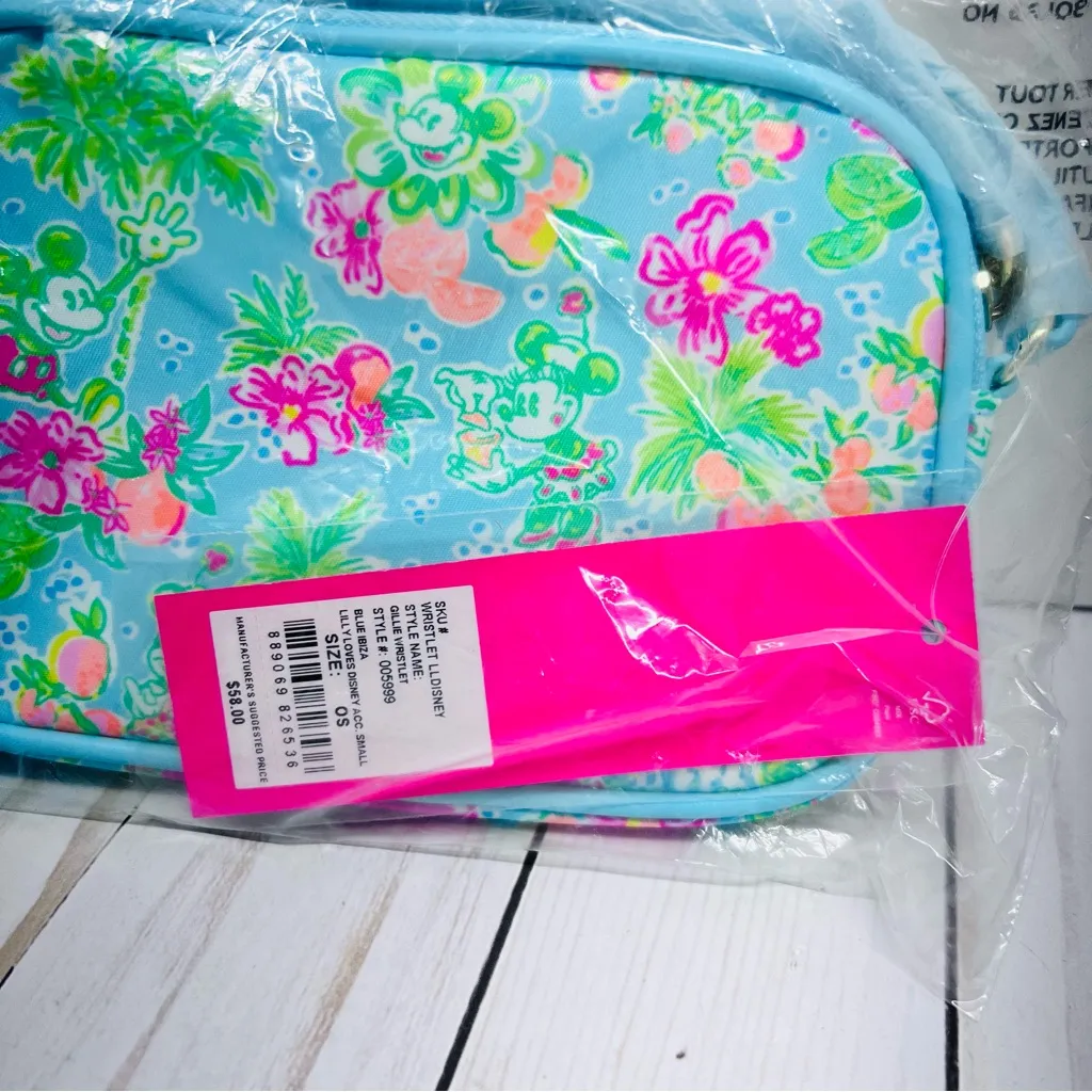 Lilly Pulitzer x Disney New Gille Wristlet in Blue Ibiza Cinderella Castle - Image 4