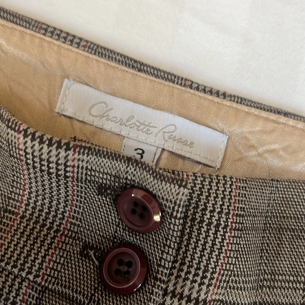 Vintage Charlotte Russe Y2K low rise plaid cuffed Bermuda shorts - Image 2