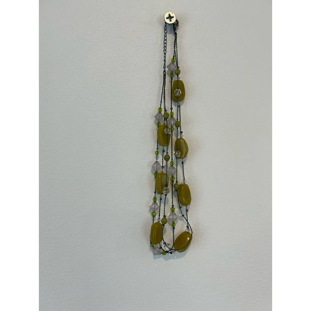 Unbranded womens necklace three stranded green gem stones - Image 6