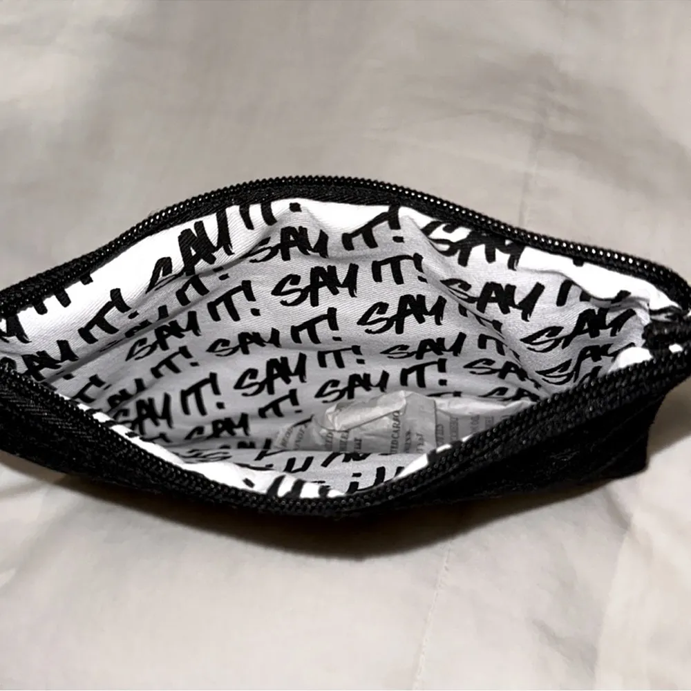 Makeup Pouch “Say IT” Black - Image 3